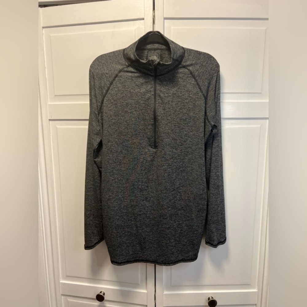 The North Face Motivation Stripe 1/2 Zip Pullover Top Size Women’s XL Color Gray